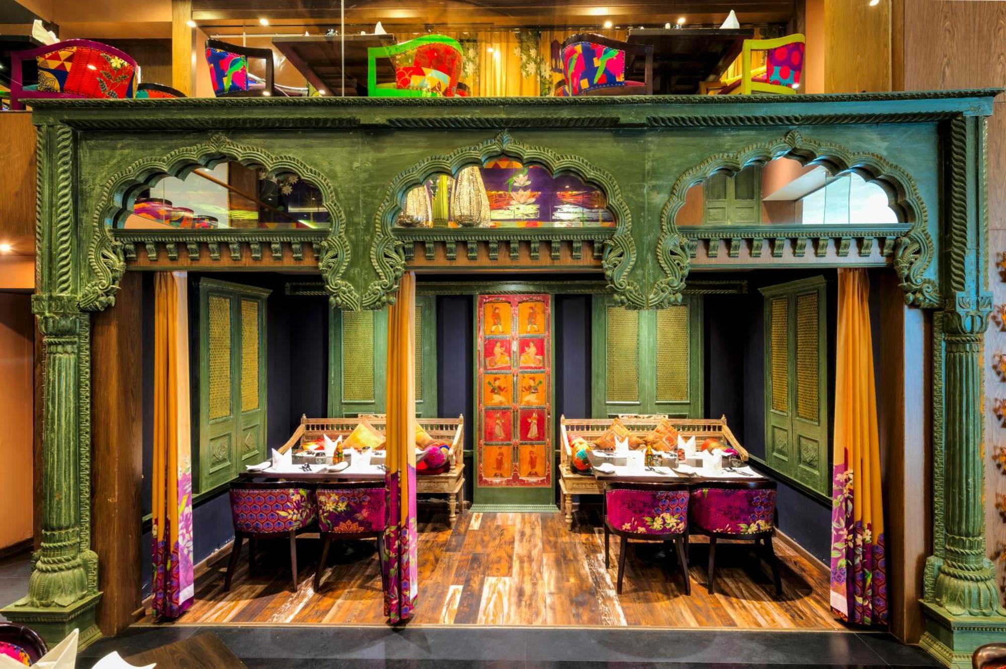 Grand Chennai By Grt Hotels Zewnętrze zdjęcie Interior of a restaurant in Mumbai